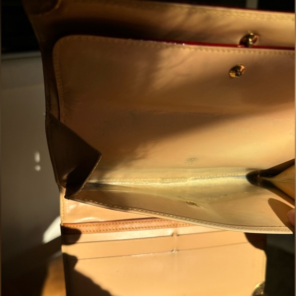 Louis Vuitton✨Murakami Monogram Sarah Leather Wallet✨White Multi✨WITH BOX💎 - Picture 16 of 16